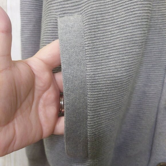 Banana Republic Men's Tipped Supima Cotton Button Cardigan Large Med Grey Pocket - Picture 6 of 11